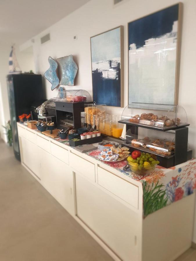 Hotel Caramare 칼라고노네 외부 사진