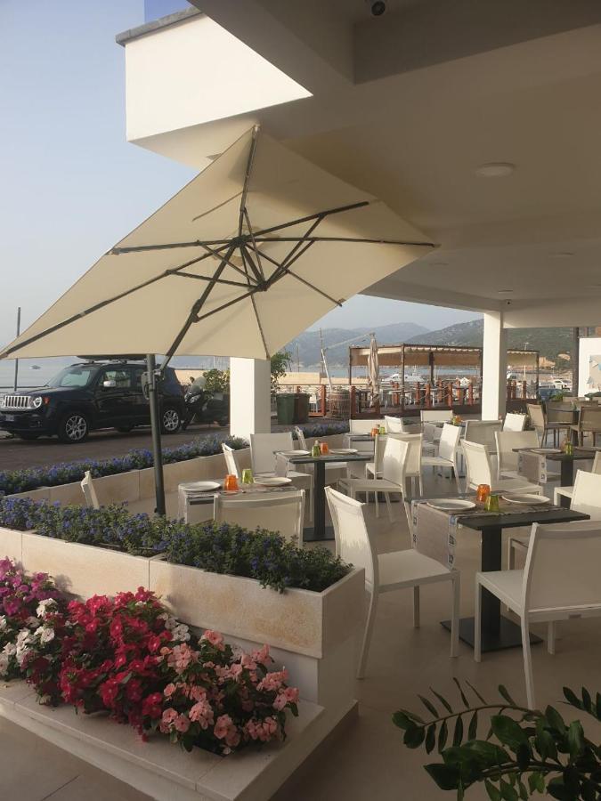 Hotel Caramare 칼라고노네 외부 사진